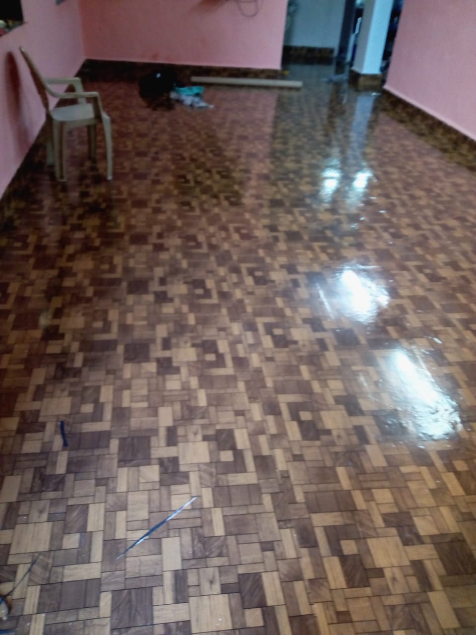 Vinyl flooring